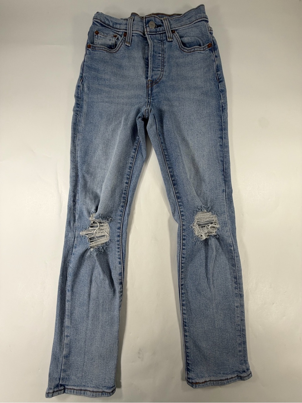 Levis‎ Wedgie Straight Leg Jeans Size 24 Light Wash Distressed High Rise Denim